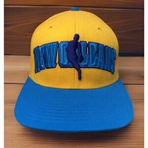 New Orleans Hornets NBA Basketball Adidas Rare Yellow Aqua Trucker Hat Cap NEW